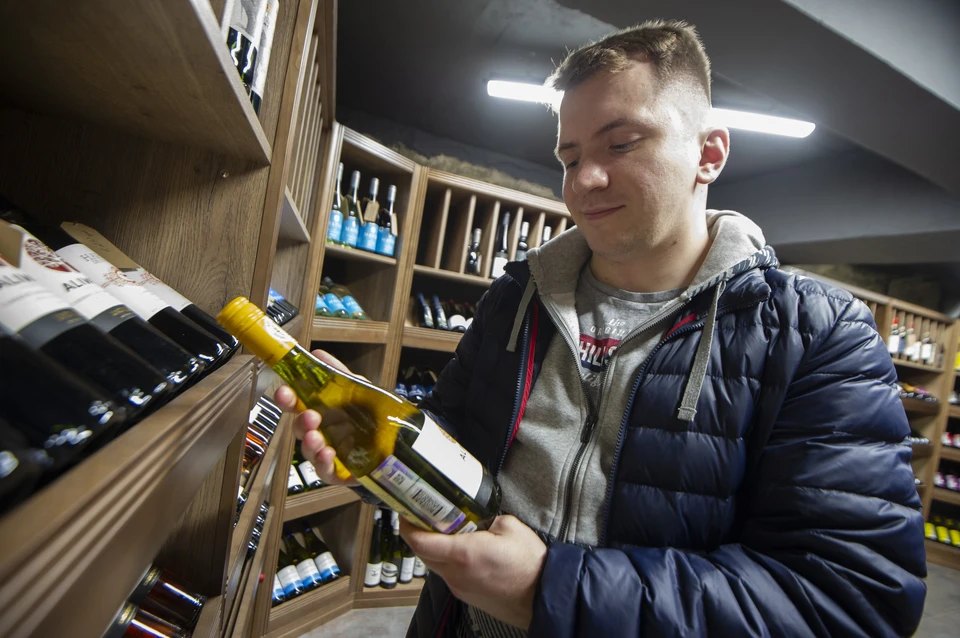 Стало известно, как изменился спрос россиян на безалкогольные вино и пиво с начала 2022 года
