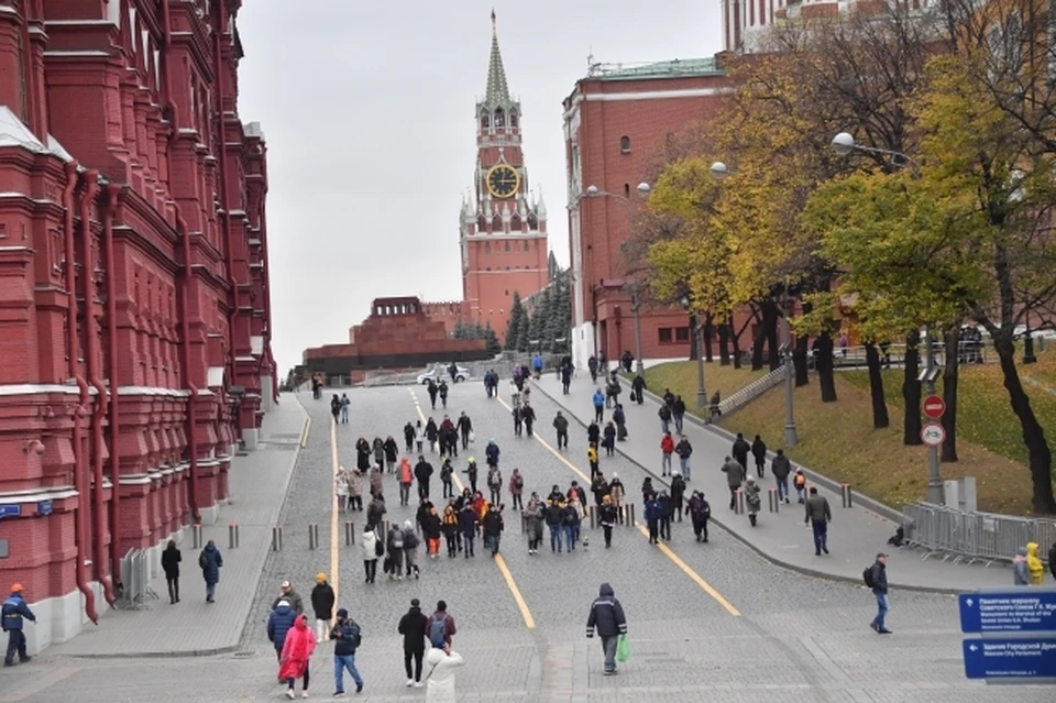 Когда наладится погода в москве 2024. Центр Москвы. Климат Москвы. Москва правда. Погода в Москве.