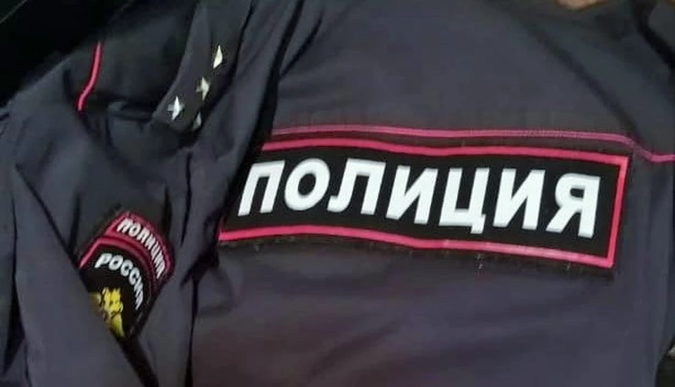 Жительница Сургута стала жертвой мошенников, пытаясь продать диван