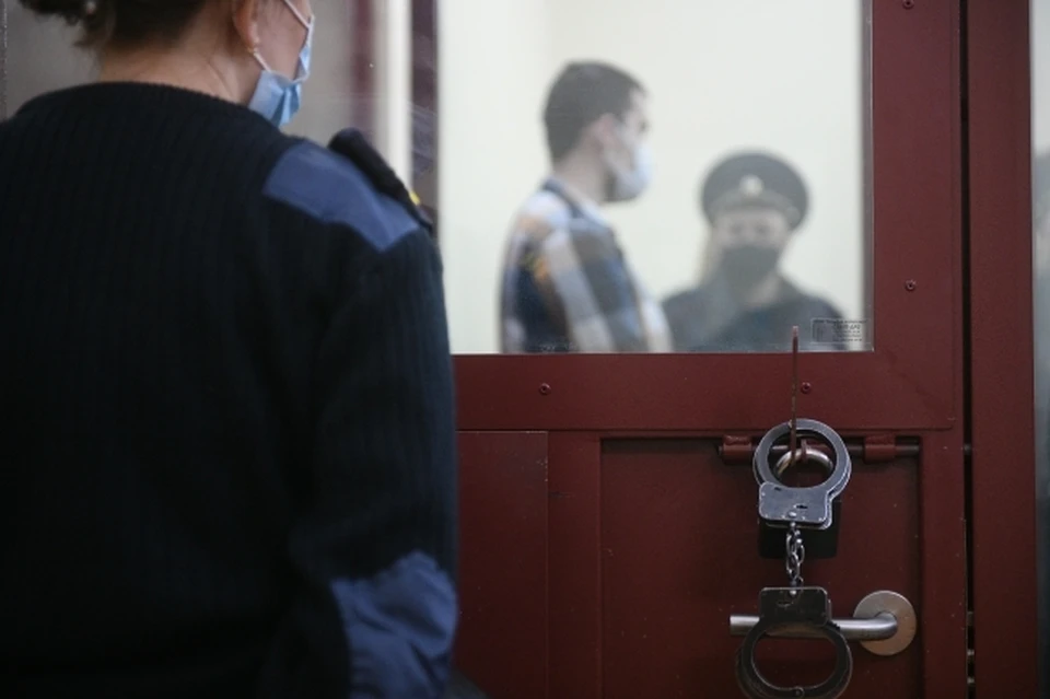 Мужчина собирался откупиться всего за 35 тысяч рублей за проезд границы без «растаможки» авто.