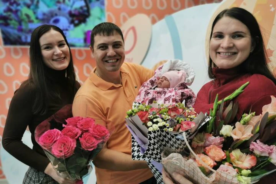 Чемпионка Европы по легкой атлетике Ольга Зайцева родила третьего ребенка / Фото: Роддом 10