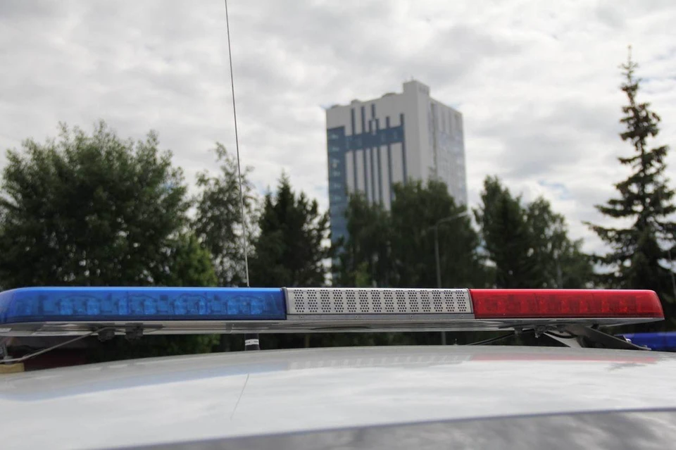 На трех перекрестках в центре Тюмени потухли светофоры из-за аварийного отключения света.