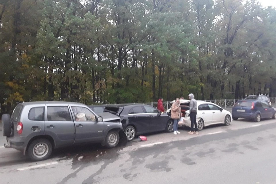 Всего же за сутки в городе произошло 71 ДТП, три из которых - с пострадавшими. Фото: ГИБДД Татарстана