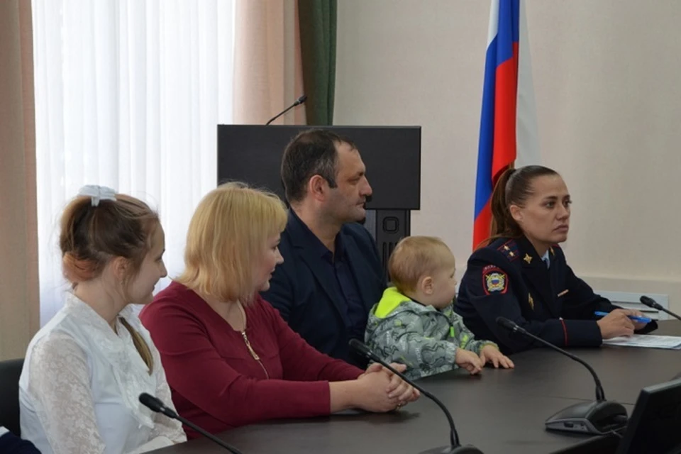 В Хабаровске впервые в России вручили жилищные сертификаты мигрантам