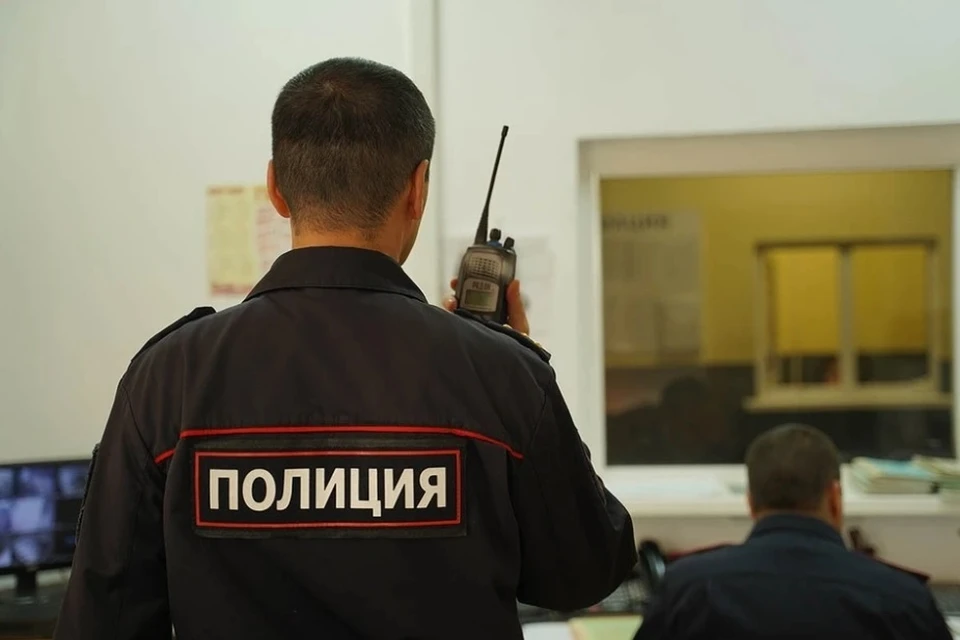 Работников стадиона ФК «Локомотив» в Москве эвакуировали после анонимного звонка с угрозами