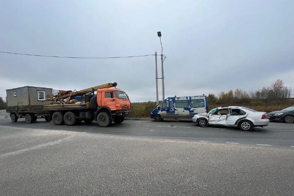 В ДТП пострадал водитель иномарки Фото: УГИБДД России по Тверской области