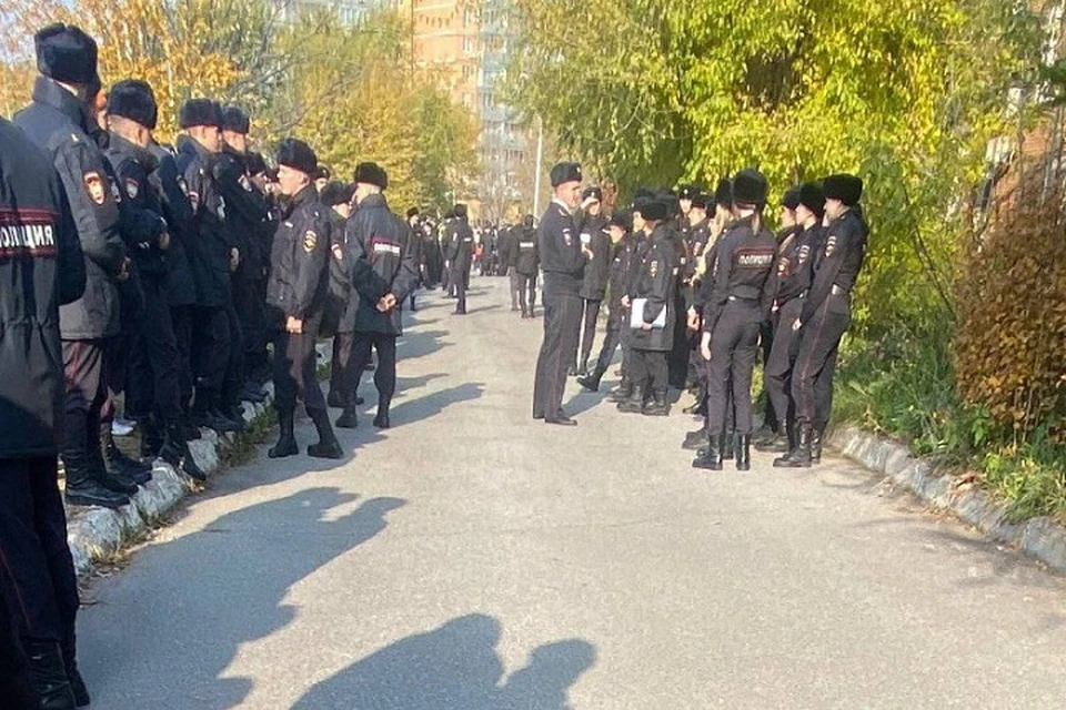 ТОГУ и ДВЮИ МВД РФ эвакуировали из-за сообщений о минировании Фото: @khv_news