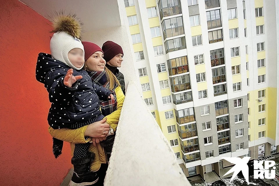 Поздравляем пап с праздником!