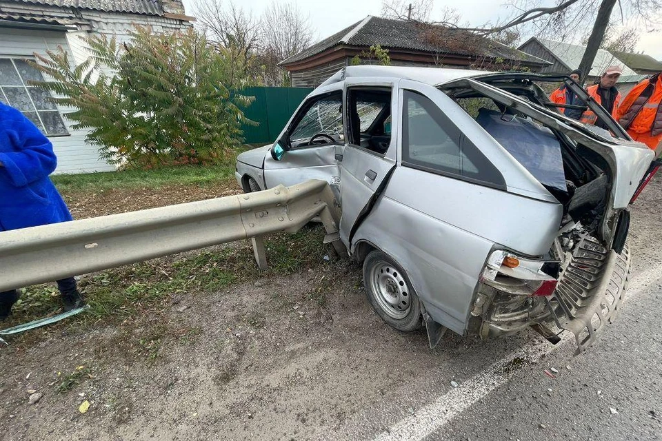 Авария с ВАЗом и КамАЗом в Измалковском районе Липецкой области