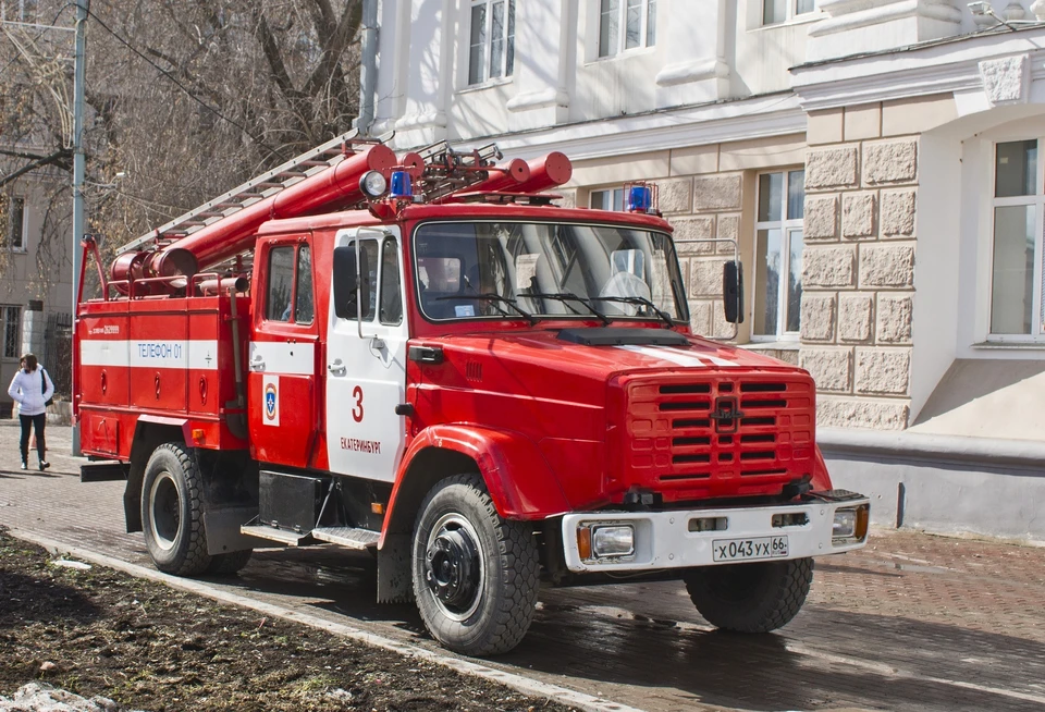 В тушении пожара были задействованы 2 единицы техники и 11 человек личного состава