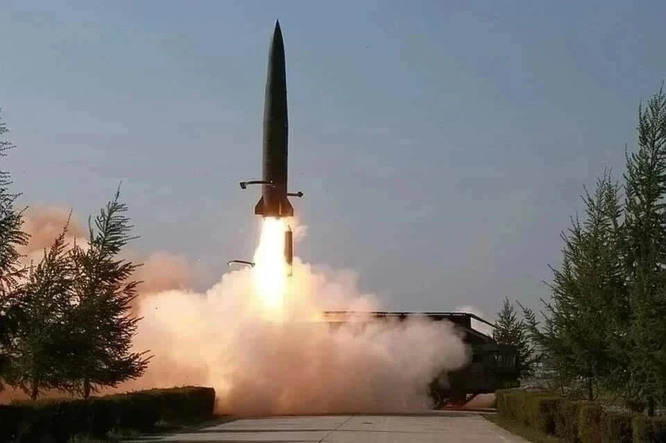 Южнокорейские военные сообщили о пуске баллистической ракеты с территории КНДР