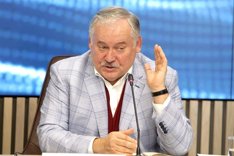 Konstantin Zatulin - deputy.  Head of the Russian Duma Committee on CIS Affairs