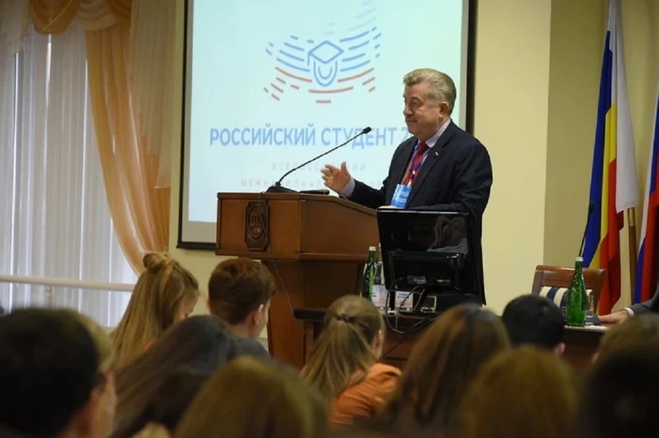 Виктор Водолацкий сообщил, что в ЛНР введен комендантский час. Фото: предоставлено информационной службой ДГТУ.