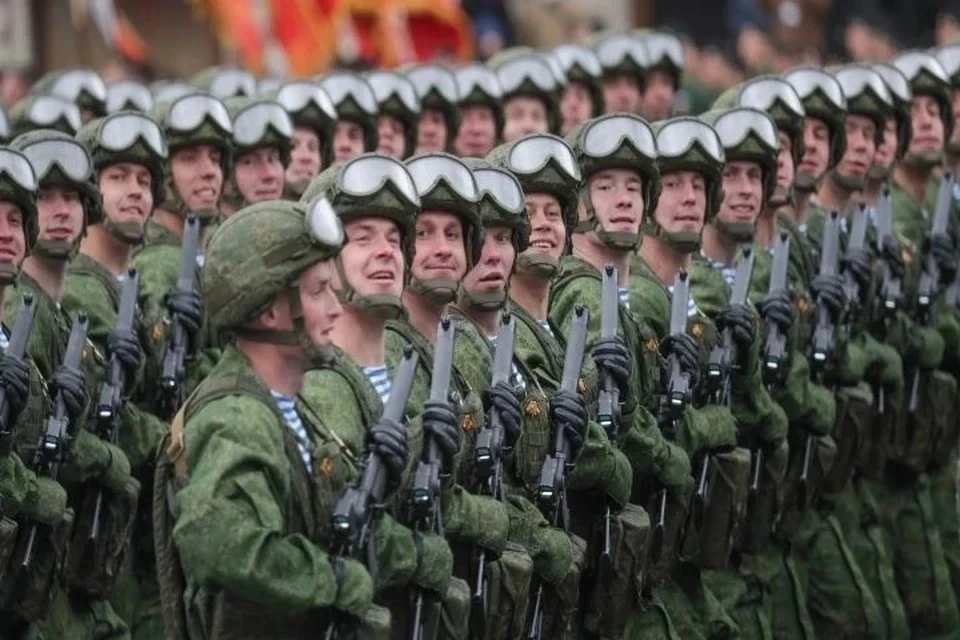 Военным пенсионерам предлагается сохранить пенсию на время службы по мобилизации. Фото: пресс-служба Госдумы