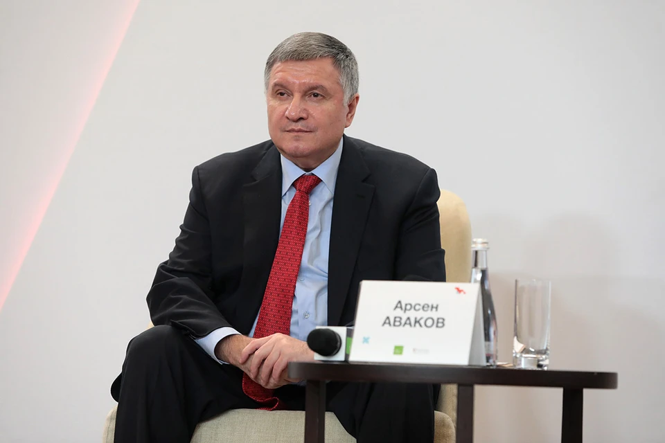 Арсен Аваков – украинский политик в настоящий момент пусть и отставной, но весьма опытный