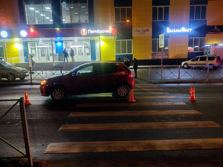 На Емлютина в Орле легковушка сбила девятилетнюю девочку на переходе