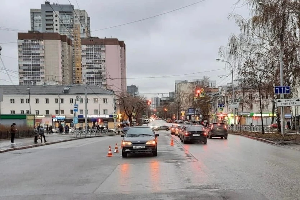 В ДТП пострадал подросток. Фото: отделение пропаганды ГИБДД Екатеринбурга