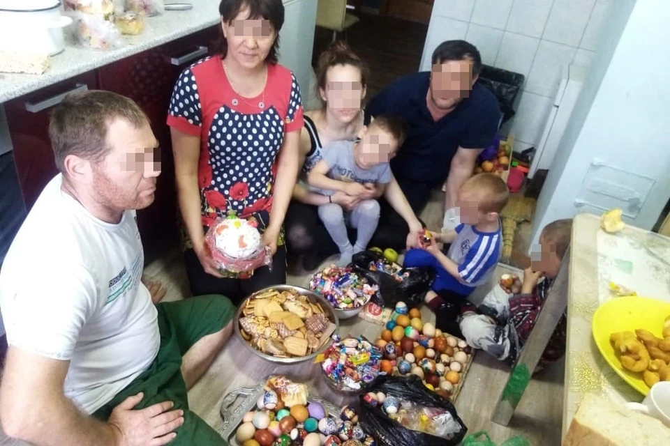 Супруги одинаково любили детей и не разделяли их на родных и приемных. Фото: соцсети