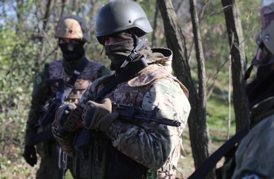 Рабочий контакт с военными по выплатам в Крыму налажен
