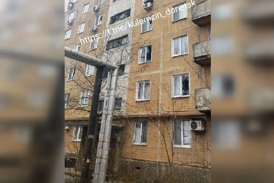 Удар пришелся на улицу Петровского в Кировском районе города. Фото: Кулемзин/ТГ
