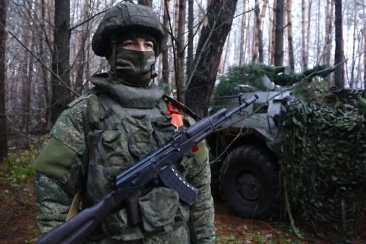 «Адреналина много»: военнослужащий с Урала рассказал, как чинил технику под обстрелом