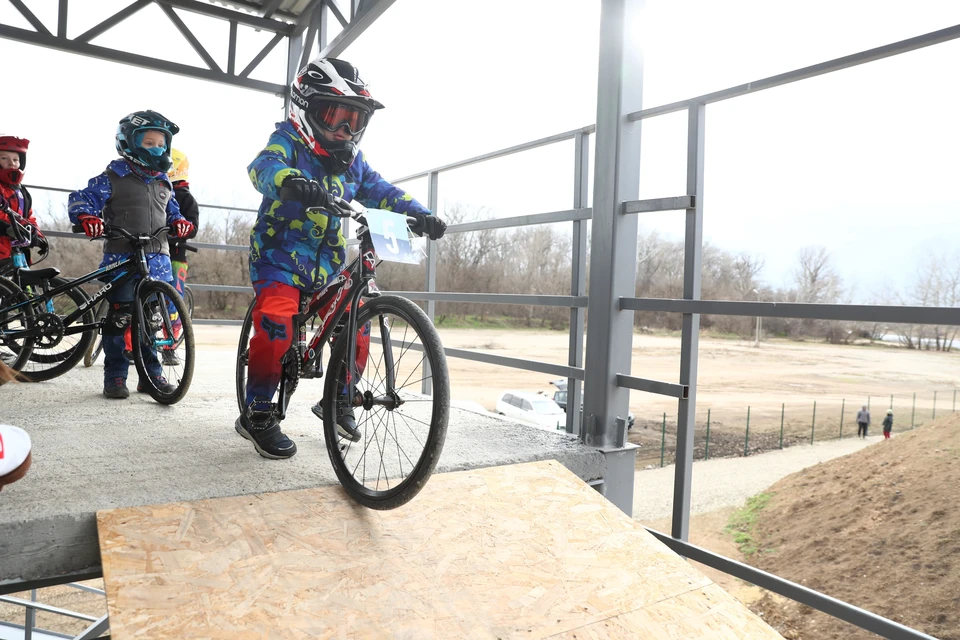 В Краснодаре достроили специализированную BMX-трассу Фото: пресс-служба администрации Краснодара