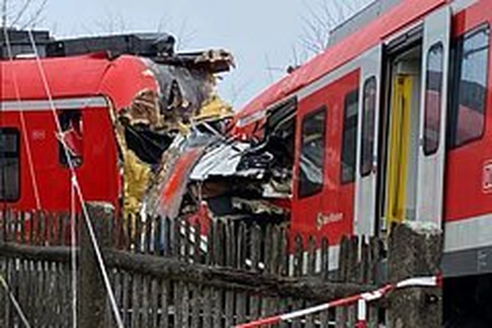 Более 150 человек пострадали при столкновении поездов в Каталонии