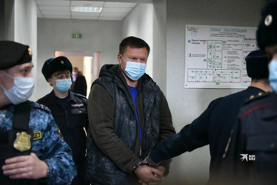 Подсудимый отправился в Луганск 10 ноября как представитель уполномоченного по правам человека