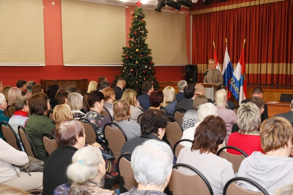 Мэр города провела встречу с местными жителями