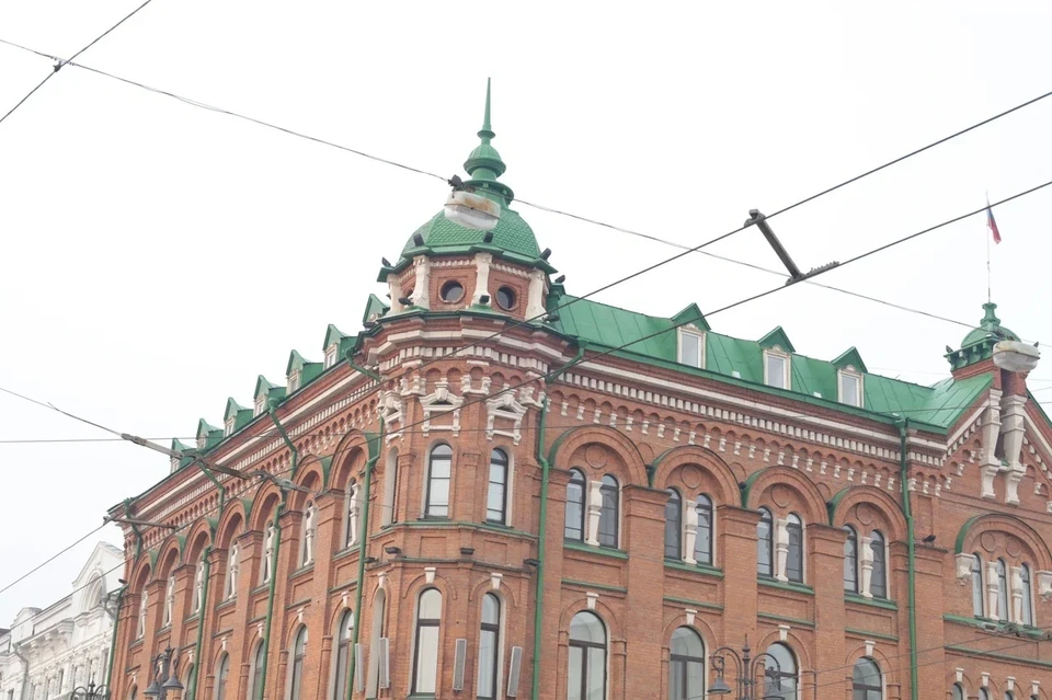 В законопроекте указано, что доходы областного бюджета составят 104, 94 млрд рублей.