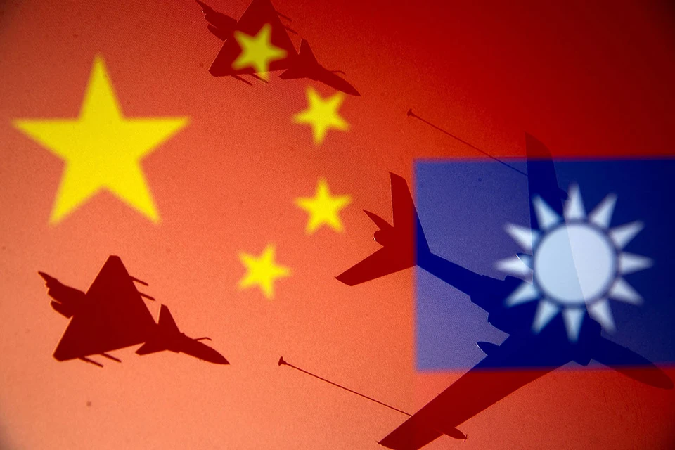 В Тайване заявили о приблизившихся к острову китайских самолетах и кораблях.