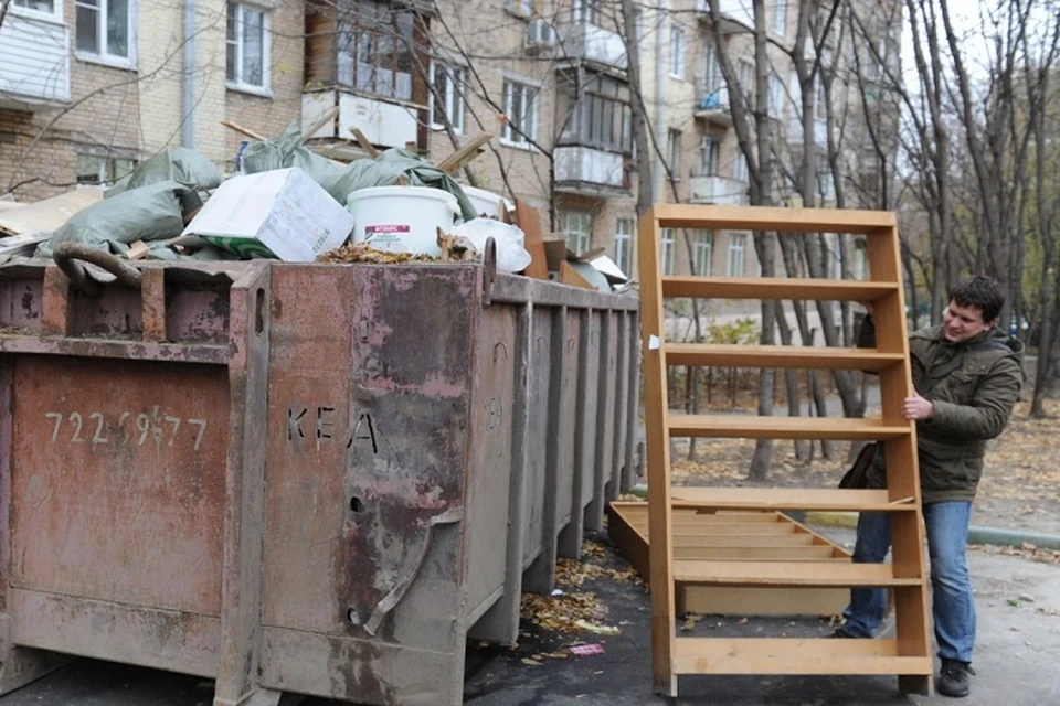 Крупногабаритным мусором считаются строительные материалы и старая мебель