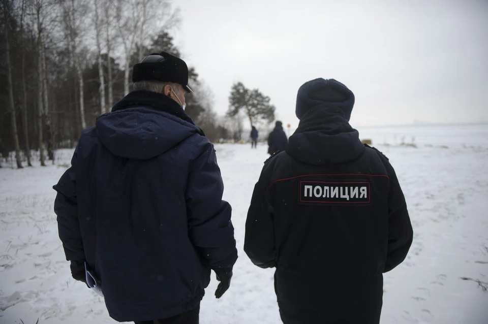 Мальчиков нашли в подъезде одного из домов