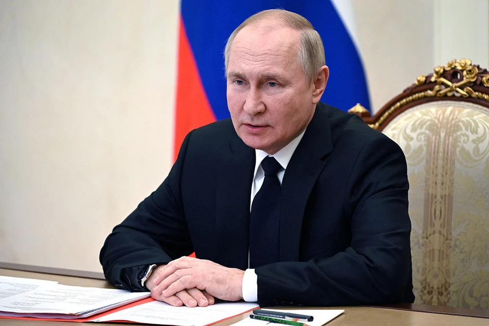 Путин подписал закон о выплатах родственникам волонтеров в случае их гибели