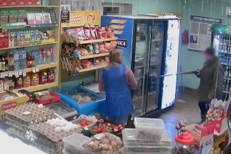На грузовике мужчина уехал в село Ичалки, где ограбил продуктовый магазин