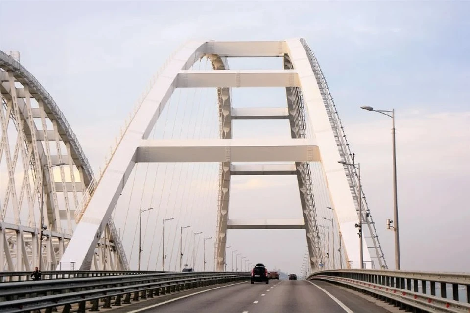 Крымский мост временно закроют для автомобилей 10 января 2023 Фото: Telegram-канала главы Крыма Сергея Аксенова