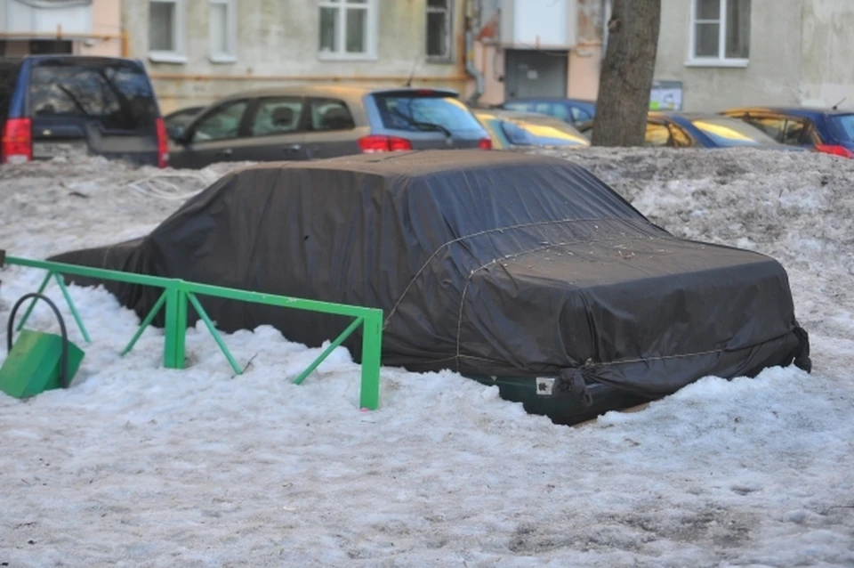 Омичи получат альтернативу дворовым парковкам.