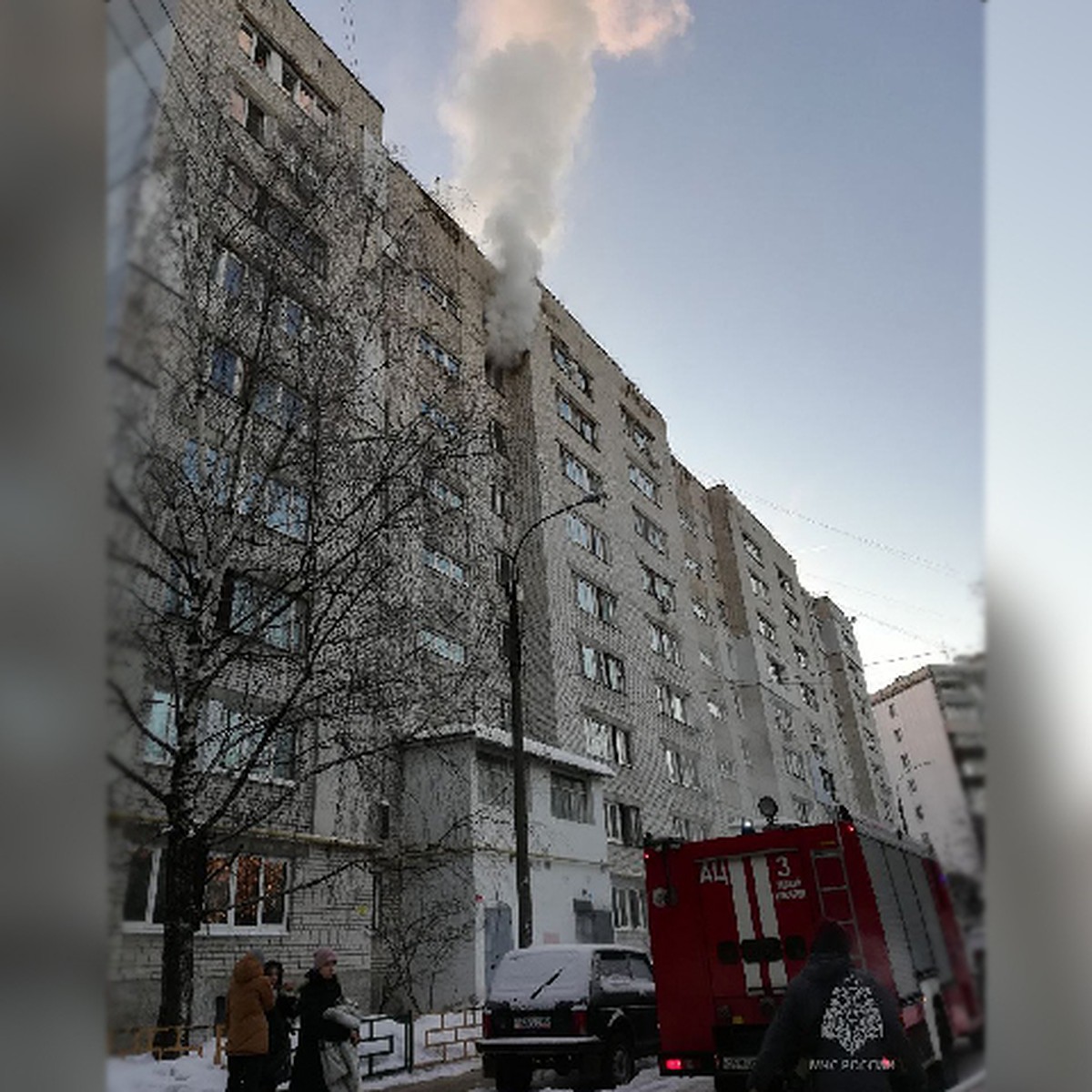 Двое детей пострадали при пожаре в девятиэтажке на улице Усилова в Нижнем  Новгороде - KP.RU