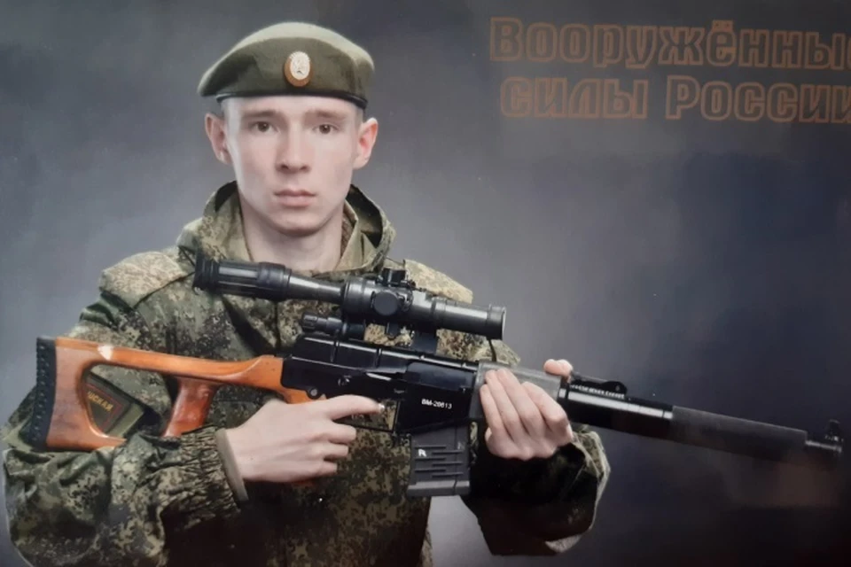21-летнего Игоря Пухарева из Куединского муниципального округа наградили Медалью Жукова. Фото: семейный архив.