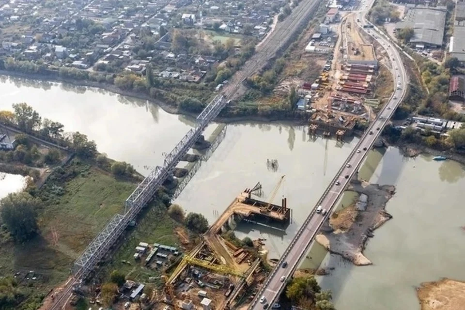 Яблоновский мост планируют сдать в эксплуатацию в 2023 году. Фото: Андрей Тимченко