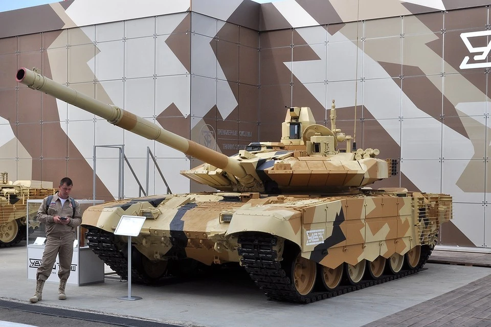 «Уралвагонзавод» поставил Минобороны новую партию современных танков Т-90М «Прорыв»