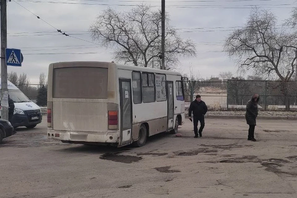 Водитель «перепутал» педали и дал по газам. Фото: МВД ДНР