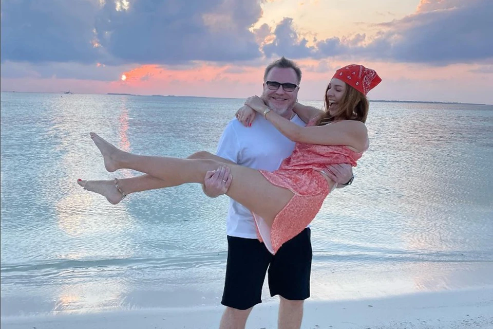 Владимир Пресняков и Наталья Подольская отдыхают на Мальдивах. Фото: соцсети.