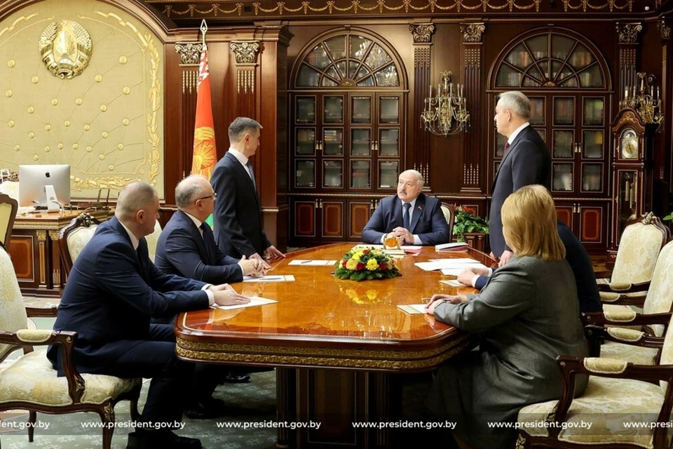 Лукашенко Лукашенко призвал усилить контроль за работой кадров. Фото: president.gov.by