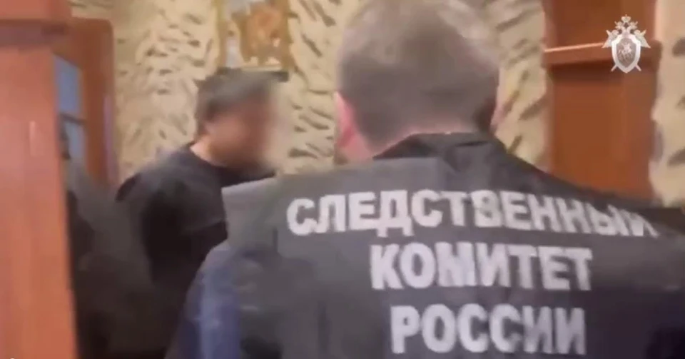 Экстремист во время визита силовиков признал свою вину.