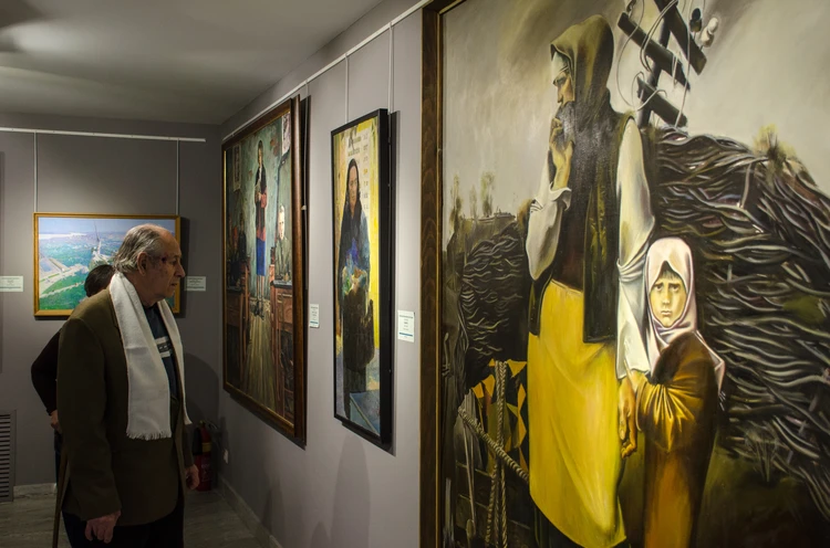 Выставка «Сталинградская битва и 1418 дней войны» открылась в Волгограде