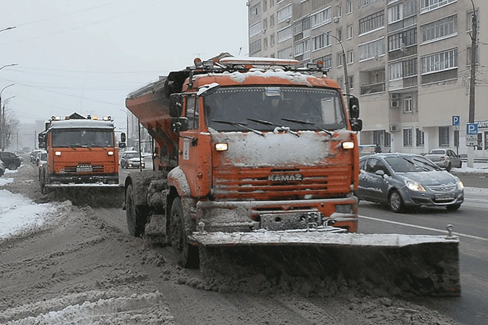 В Твери устраняют последствия снегопада Фото: администрация Твери