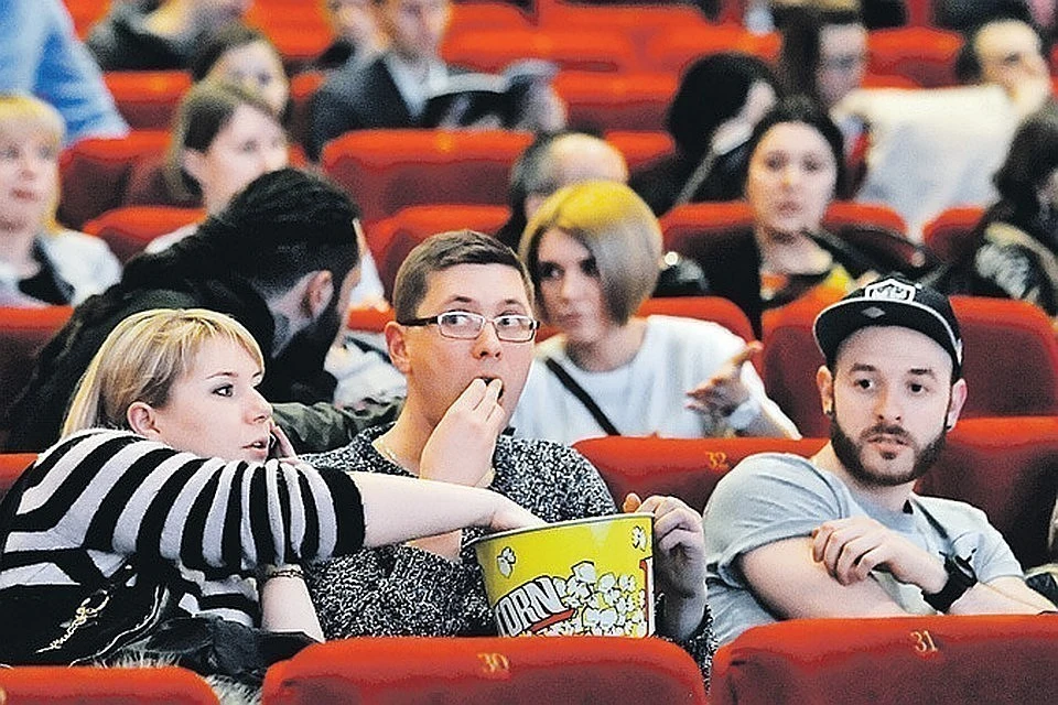 В Совфеде предложили отменить штрафы для кинотеатров за показ зарубежных фильмов без прокатного удостоверения