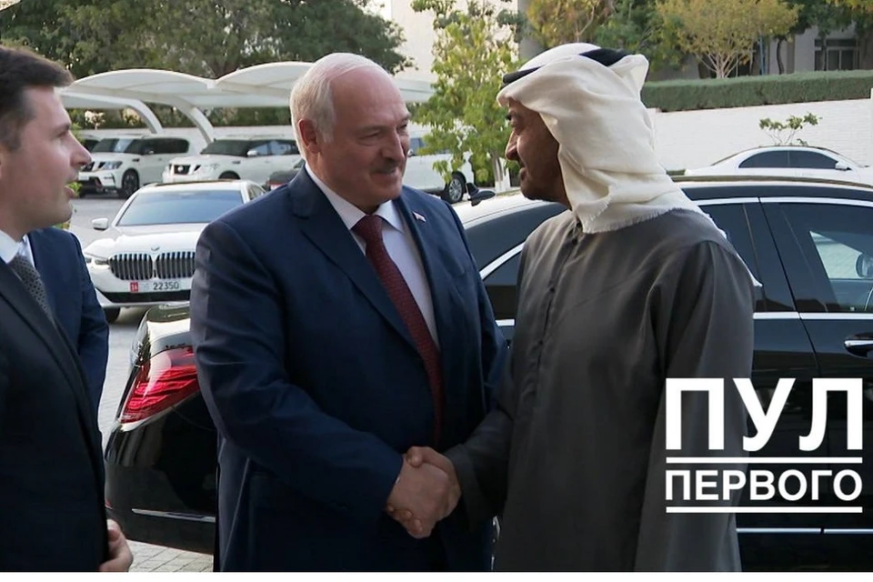 Лукашенко проводит переговоры с президентом ОАЭ. Фото: телеграм-канал «Пул Первого»