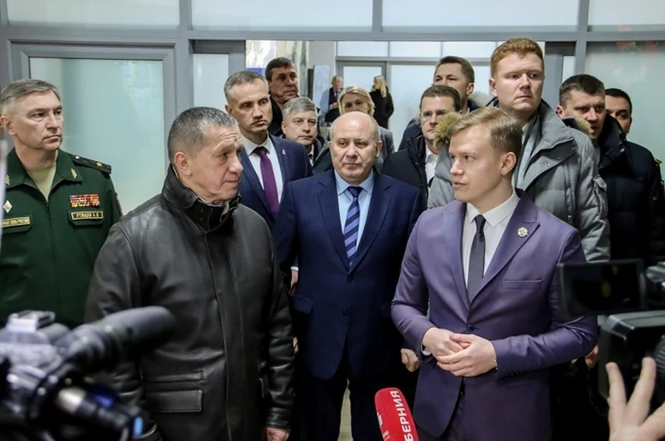 Юрий Трутнев посетил центр патриотического воспитания в Хабаровске
